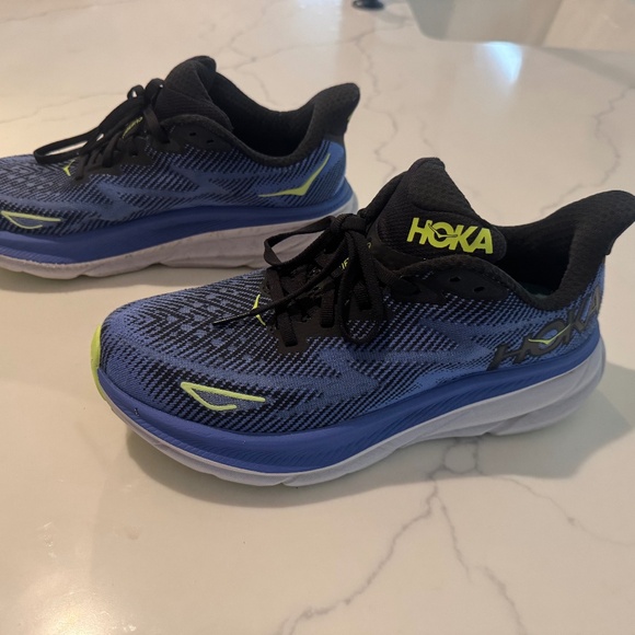HOKA Clifton 9 running shoes size 8.5 Purple Black Neon Yellow Blue - Picture 1 of 3